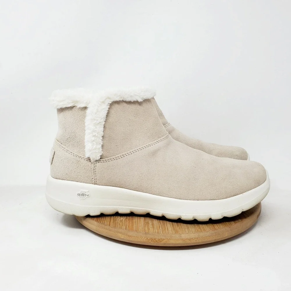 Skechers Ankle Boots Womens 8.5 On The Go Joy Bundle Up Lined Comfort Shoes